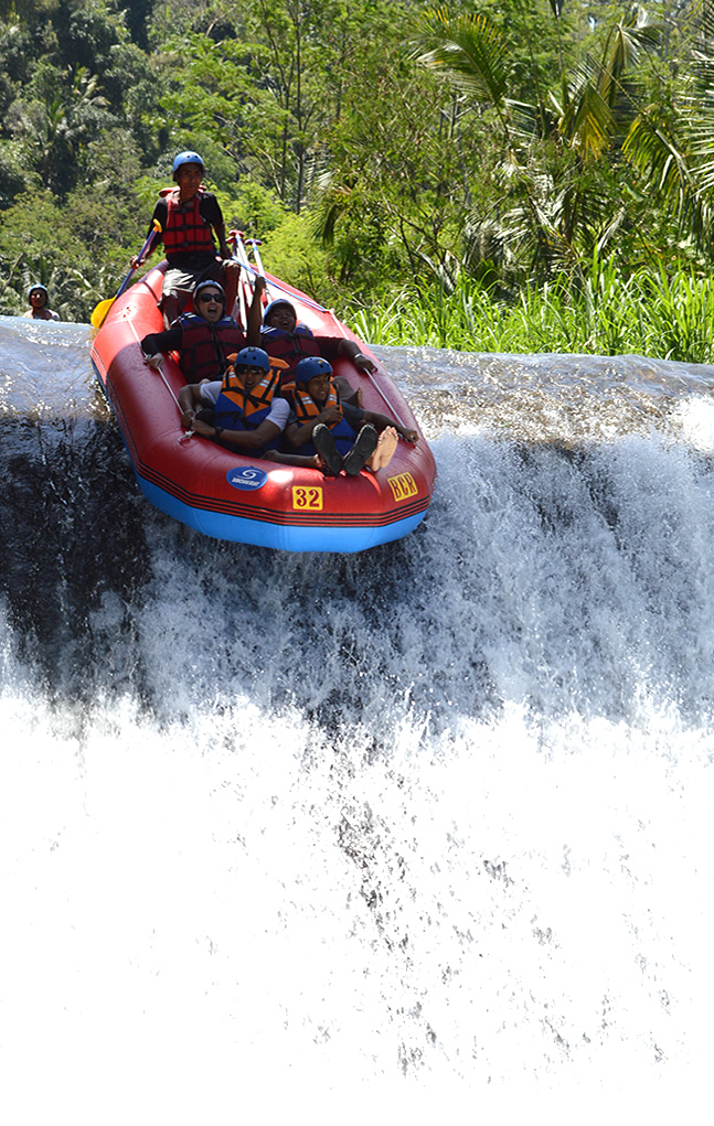 arung jeram telaga waja